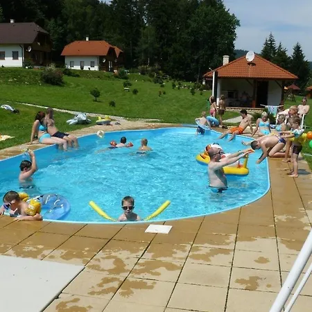 Üdülőpark Rekreacni Areal Motylek Svojanov